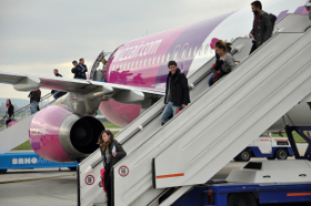 Téměř 40 % cestujících z Letiště Brno jsou mladí do 30 let